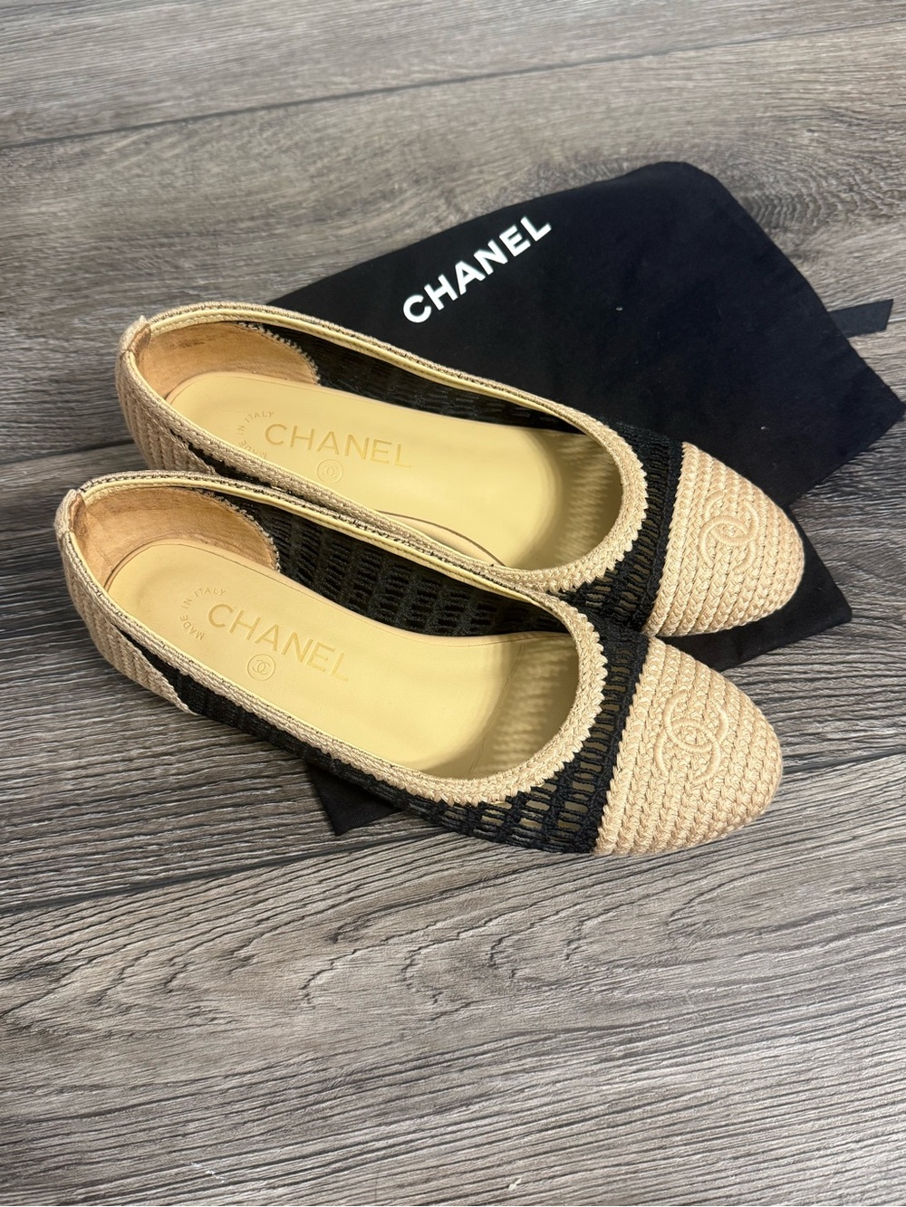 Chanel Beige and Black Raffia Cap Toe Ballet Flat - 36C - Picture 2 of 12